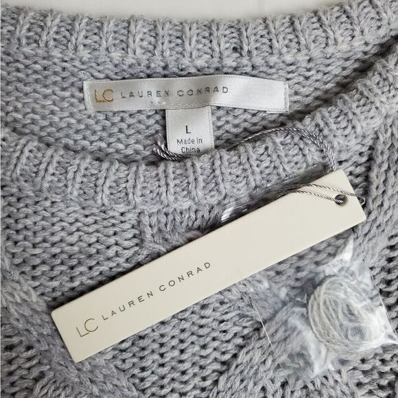 Lauran Conrad LC LARGE Heather Gray Ruffle Sweater - Picture 7 of 8
